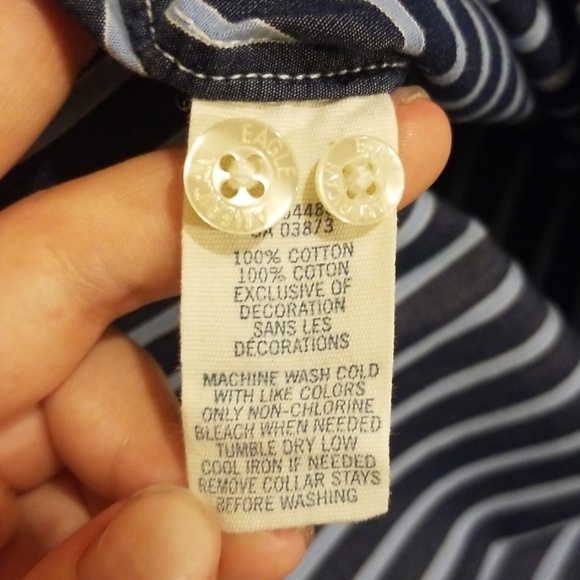 American Eage Navy&Blue Vertical Stripe Button Up - Picture 5 of 5